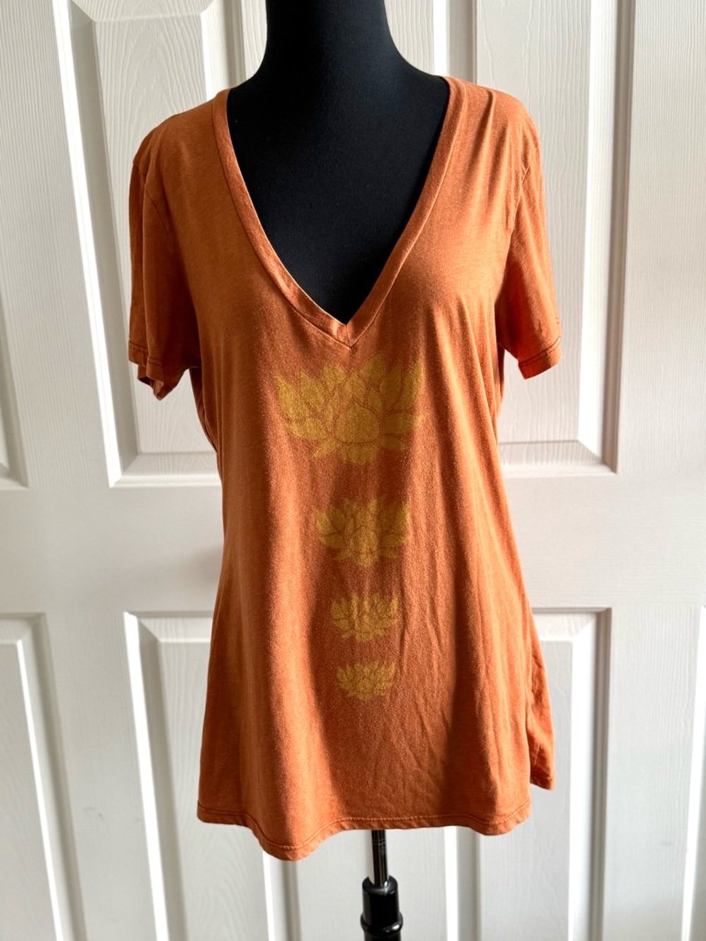 Women’s V-Neck Orange Lotus Graphic Tee